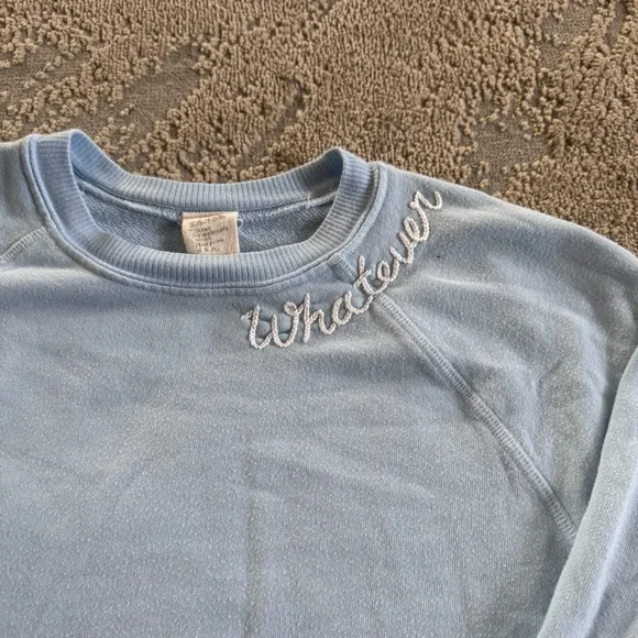 I STOLE MY BOYFRIEND'S SHIRT sweatshirt pullover crewneck embroidered large - Picture 2 of 8